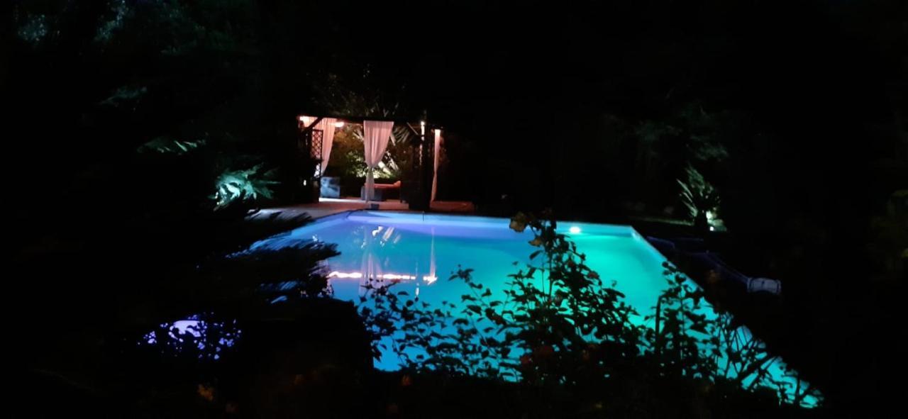 Villa Con Piscina Canale Monterano Extérieur photo